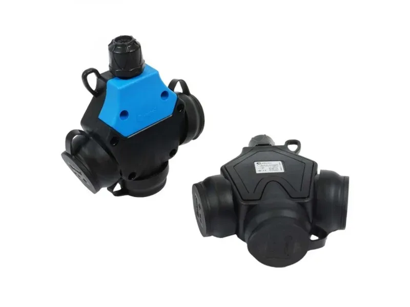 Gumi dugalj 3-as csapfedeles 16A kék 3×2P+F 3101-314-0300